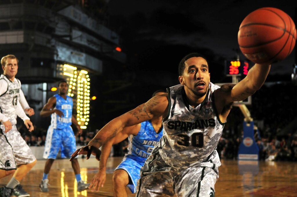 Sparians on Form 1 basketball 95607 1280