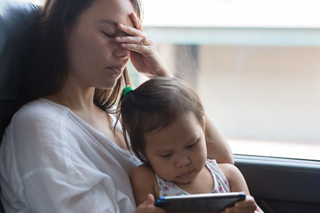 How To Deal With Postpartum Depression