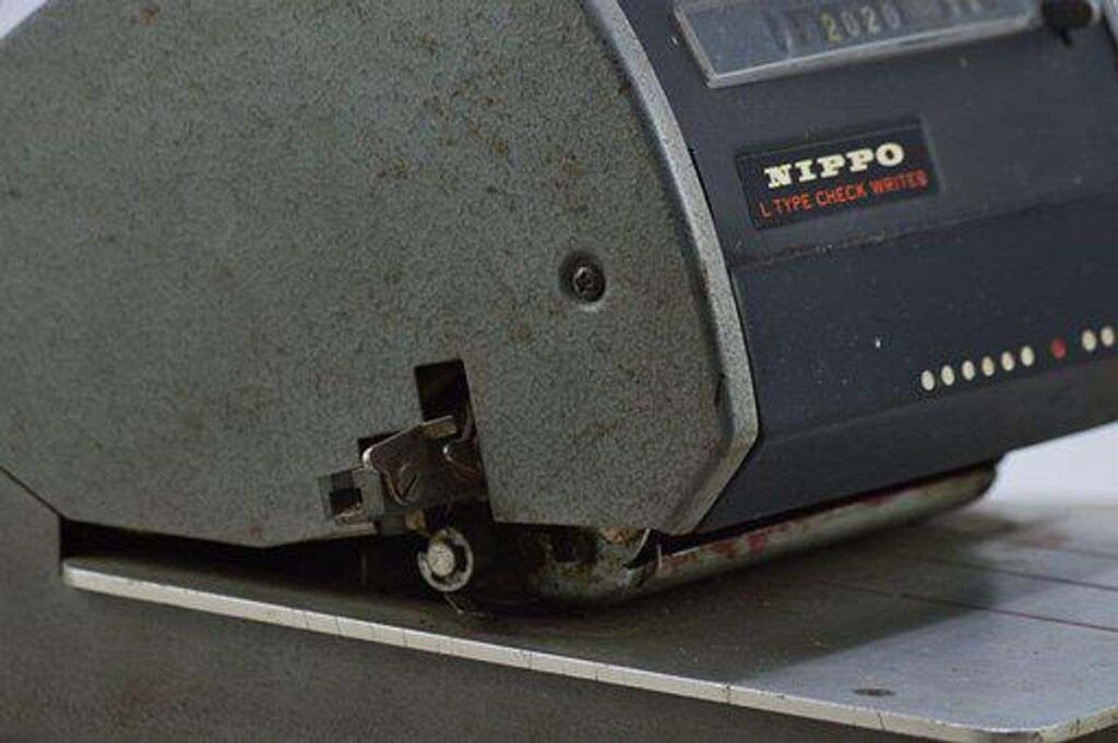 Poly bag sealer