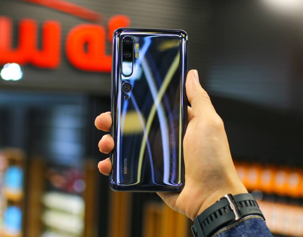Xiaomi Mi 8 Review