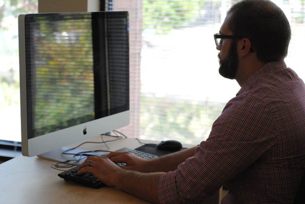 What is the meaning of career shift?