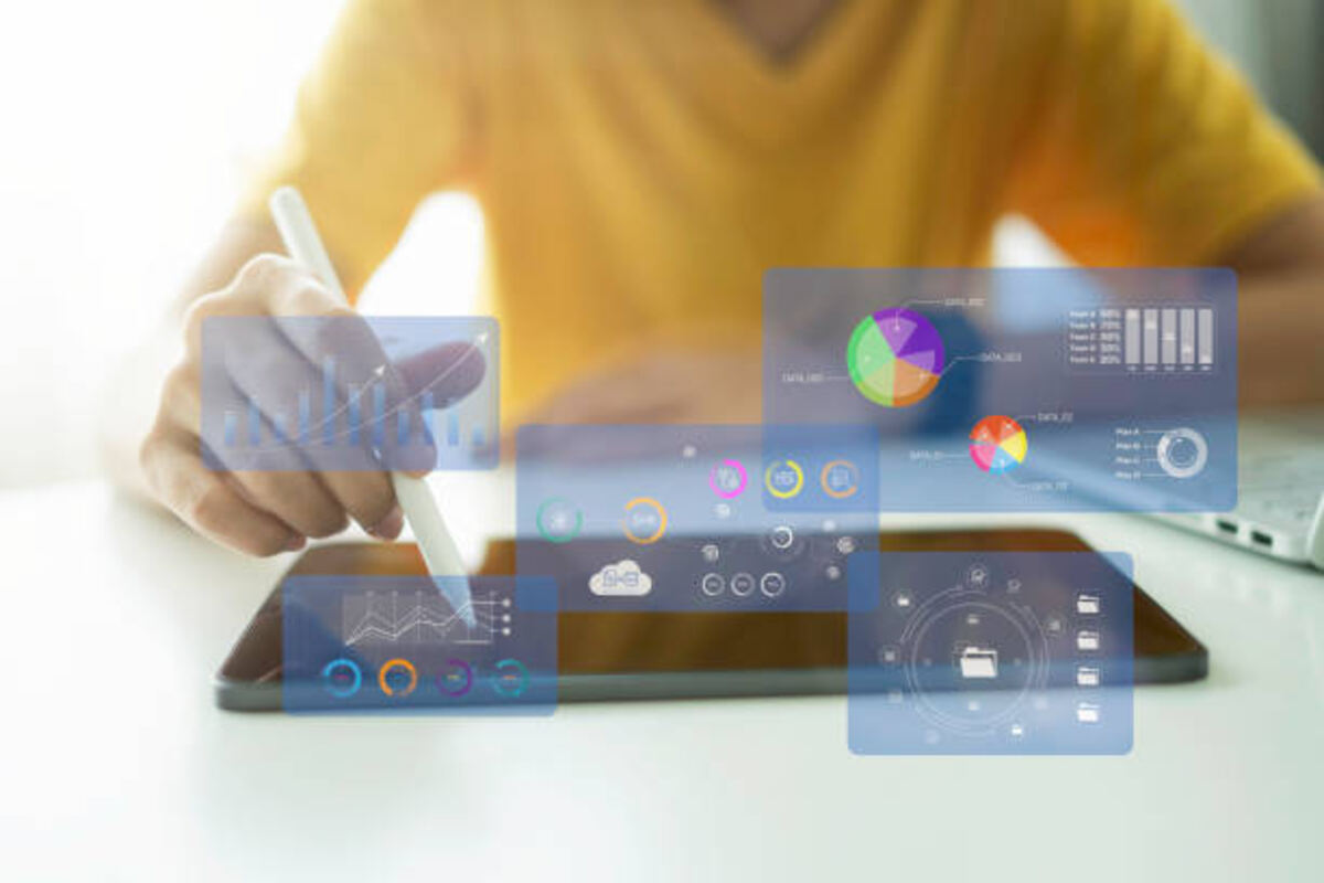Maximizing Your Reach with Social Media